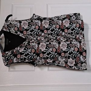 Premise sleeveless black multicolor floral top size large